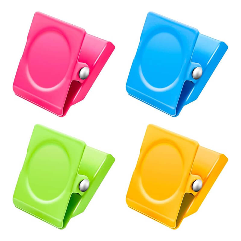 Plastic Magnetic Clips (1)